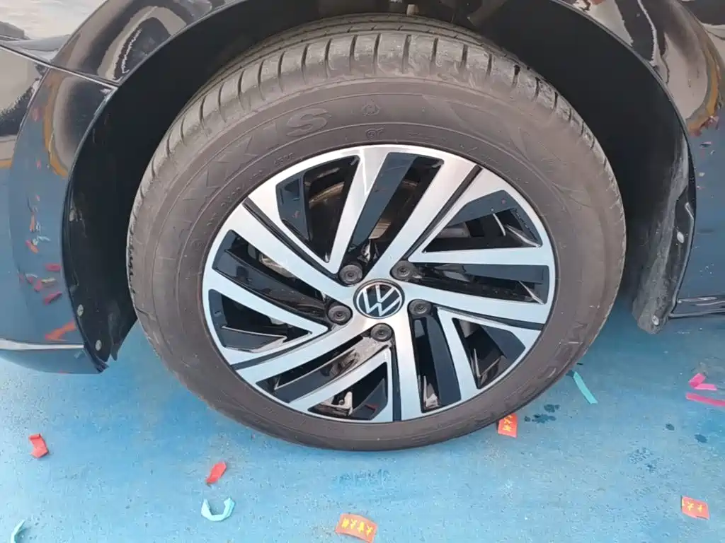Volkswagen Lavida — миниатюра 23