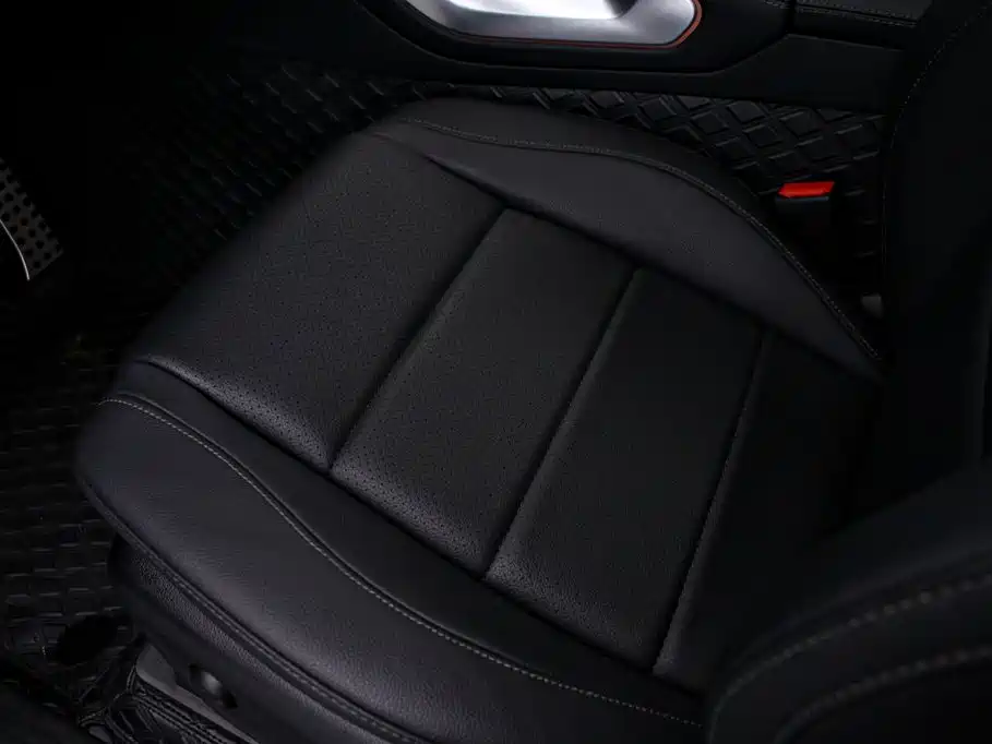 Mercedes-Benz GLS — миниатюра 17
