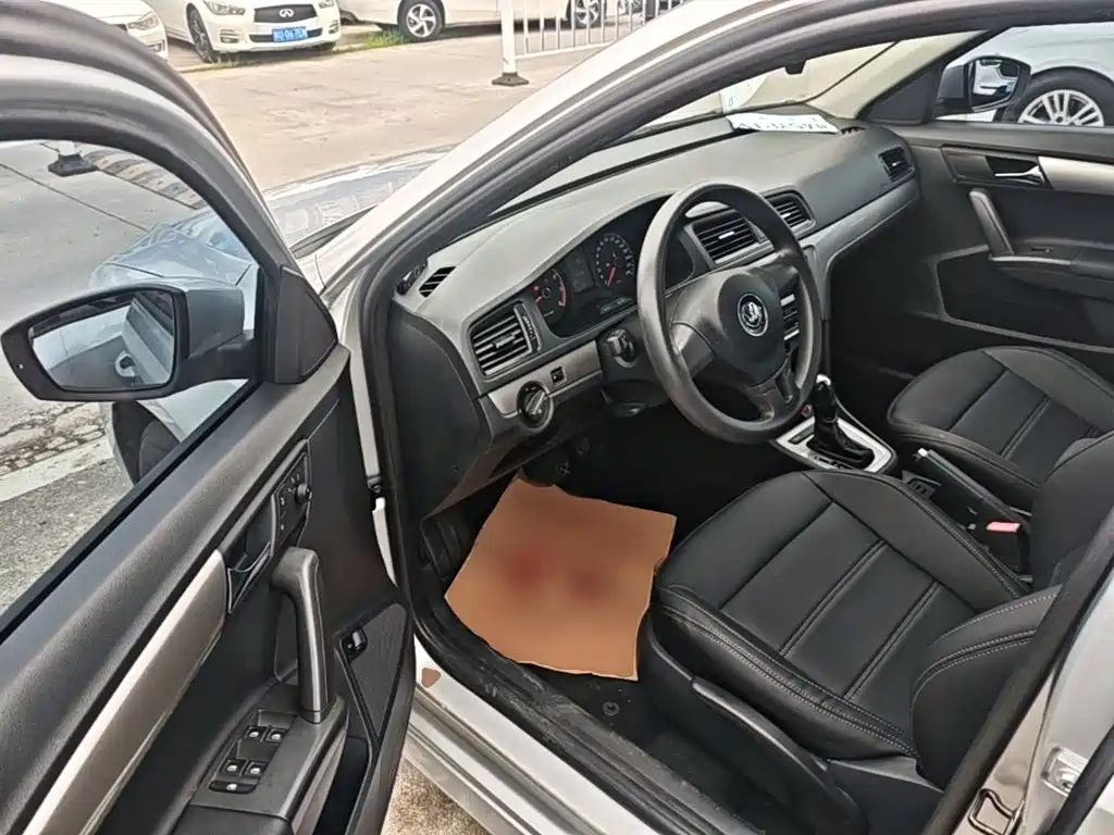 Volkswagen Lavida — миниатюра 16