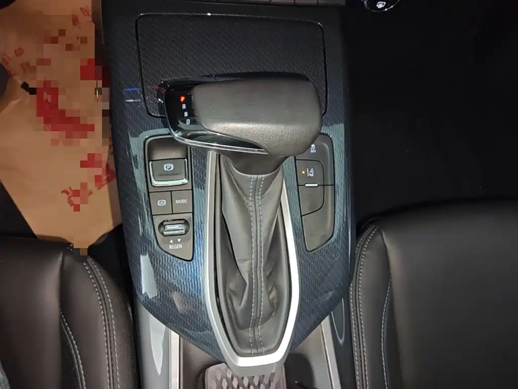 Chevrolet Menlo — миниатюра 14