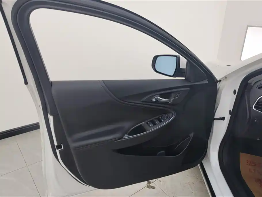 CHEVROLET MAI RUIBAO XL