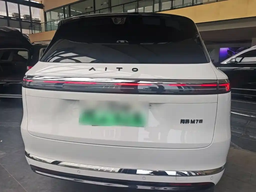 AITO AITO M7 — миниатюра 6