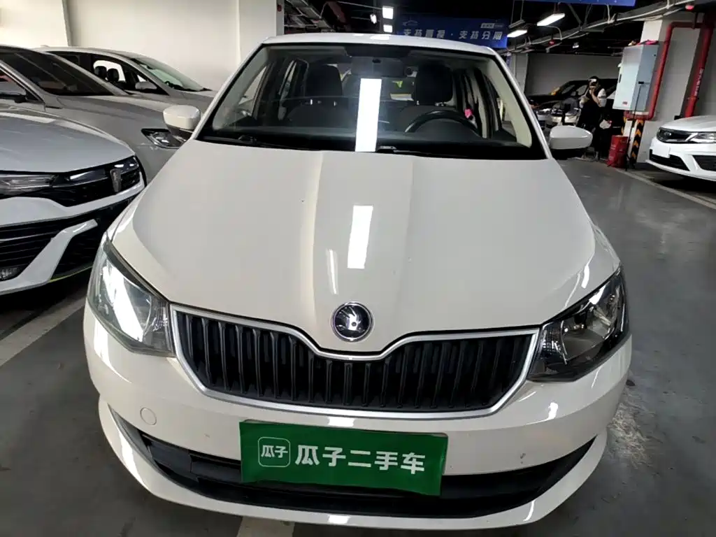 Skoda Fabia — миниатюра 3