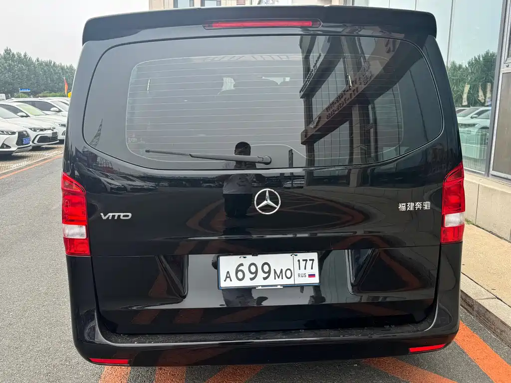 Mercedes-Benz Vito — миниатюра 6