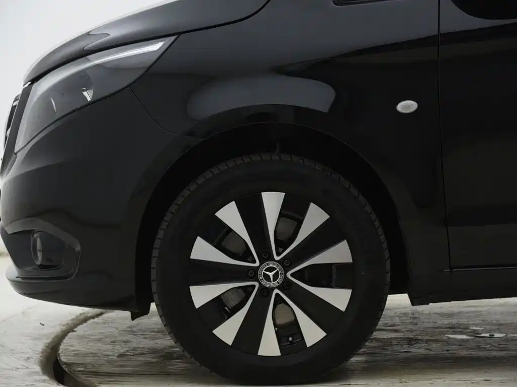 Mercedes-Benz Vito — миниатюра 20