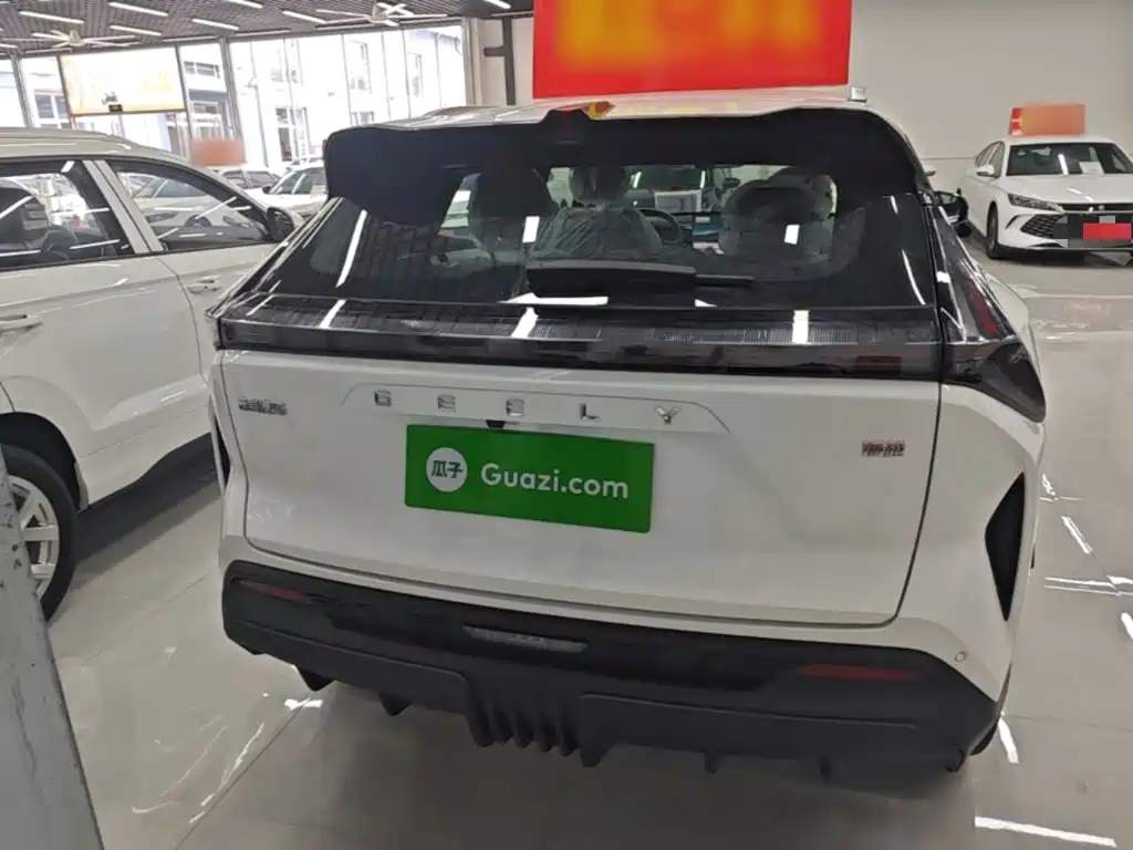 Geely Boyue — миниатюра 6