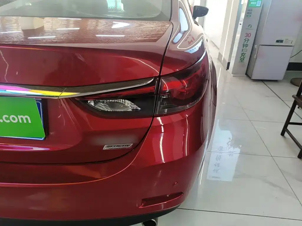 Mazda Atenza — миниатюра 8
