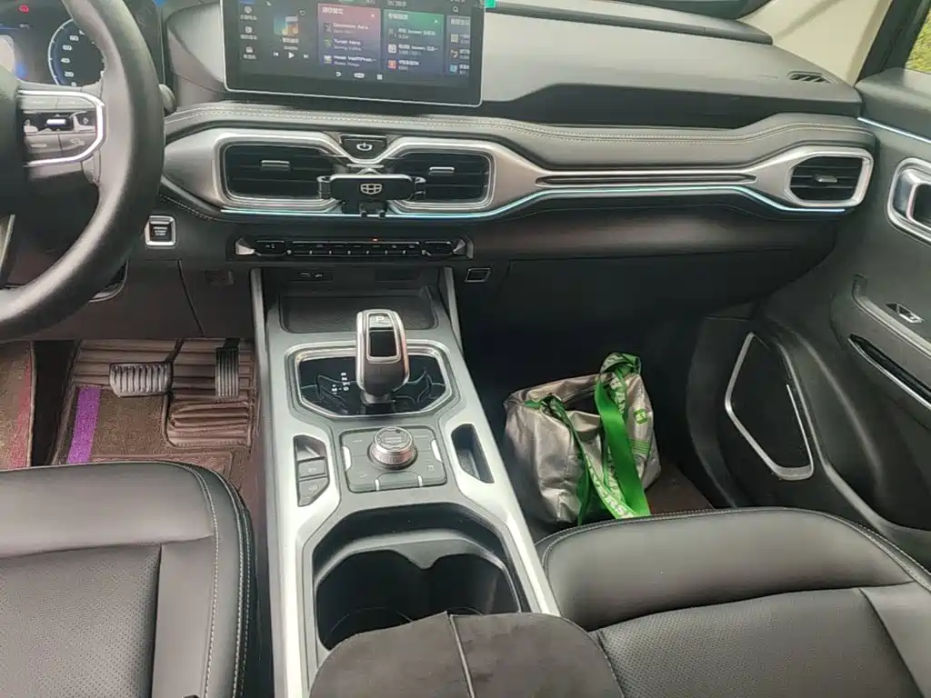 Geely Haoyue — миниатюра 14