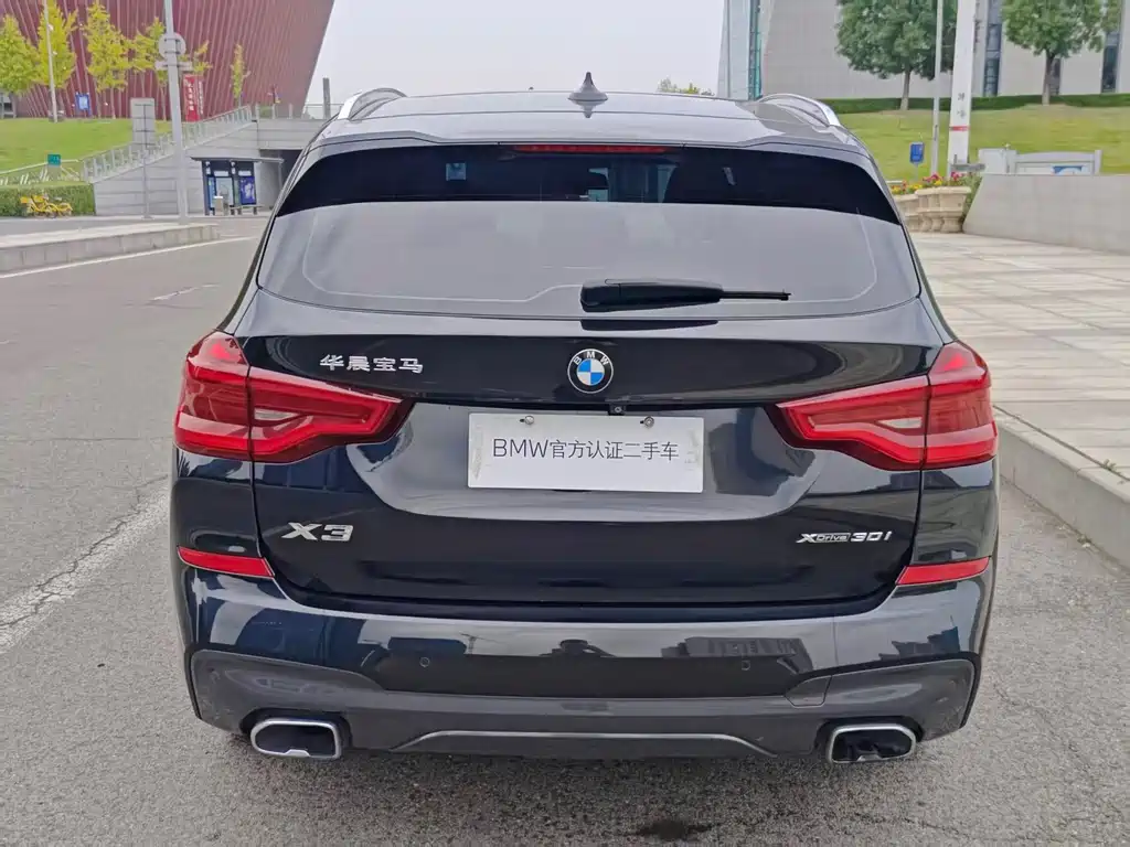 BMW X3 — миниатюра 3