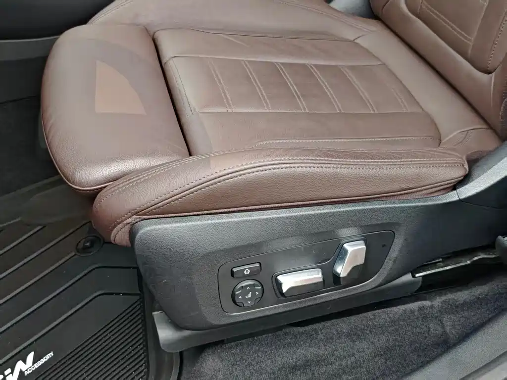 BMW X3 — миниатюра 20