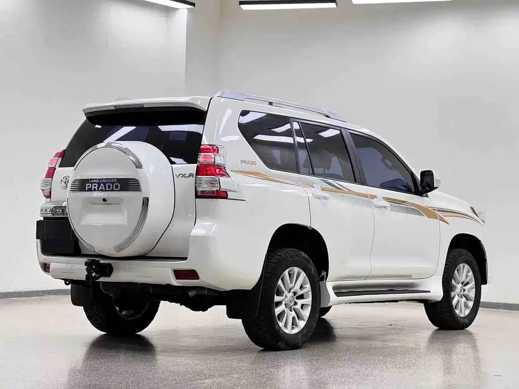Toyota Prado (Import) — миниатюра 30