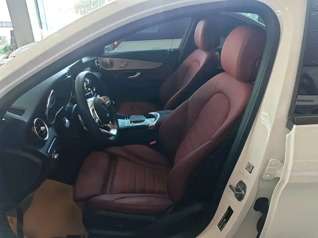Mercedes-Benz C-Class — миниатюра 15