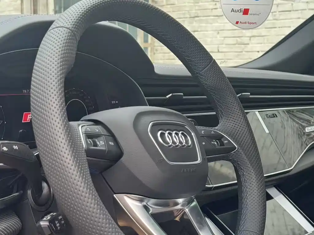 Audi RS Q8 2025 RS Q8 4.0T performance
