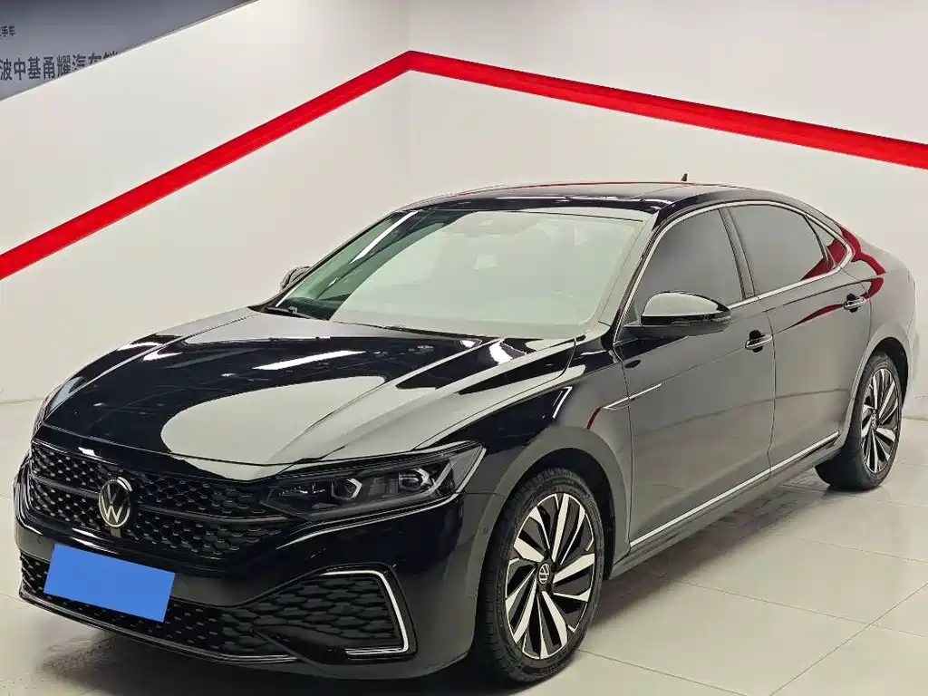 Volkswagen Passat 2021
