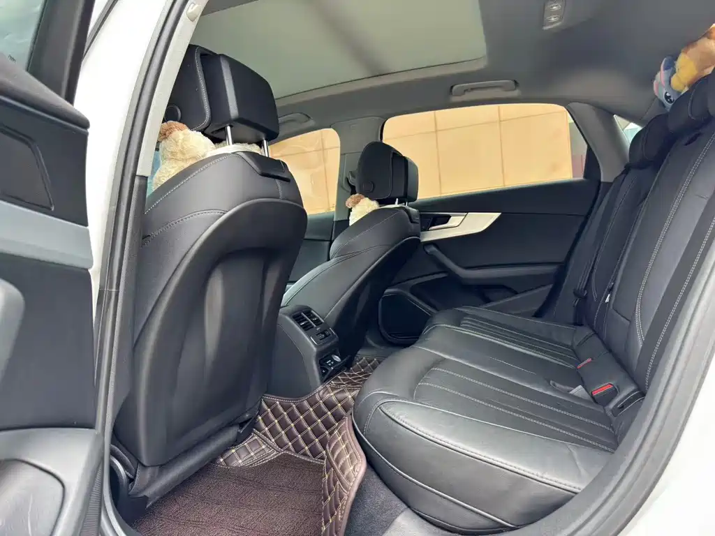 Audi A4L 2020 40 TFSI Fashion