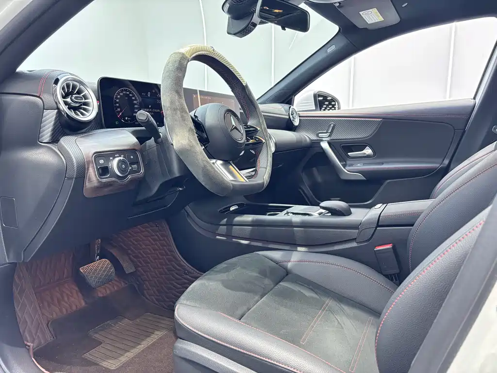 MERCEDES-BENZ A CLASS