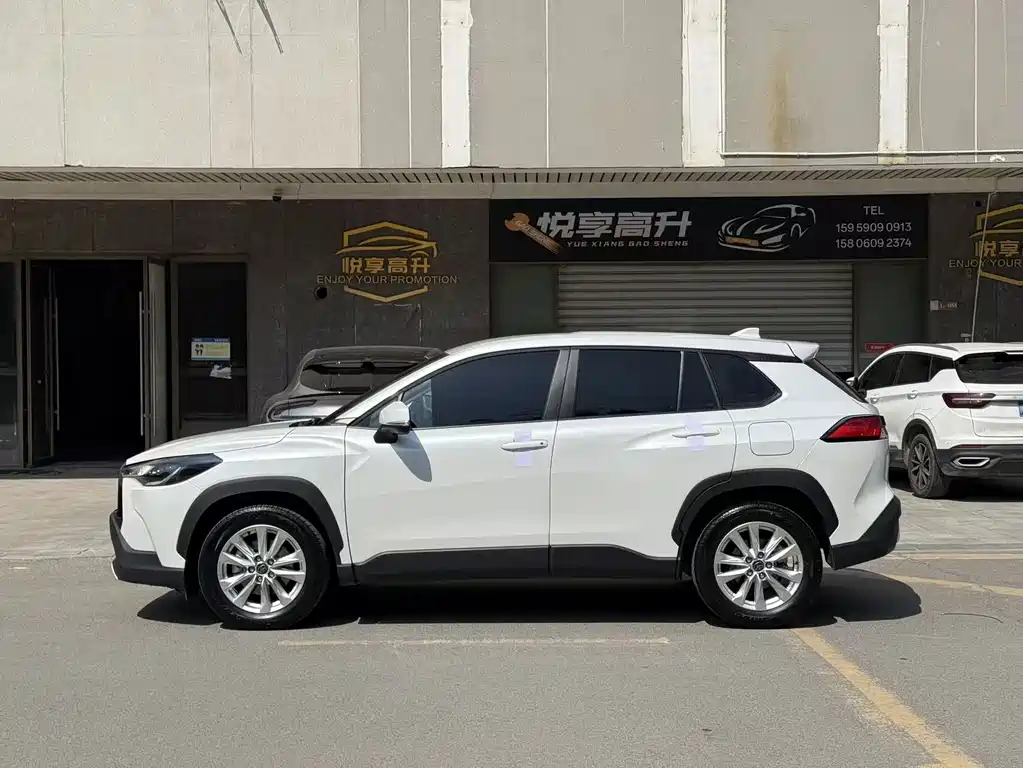 TOYOTA COROLLA SHARP AMPLIFIER