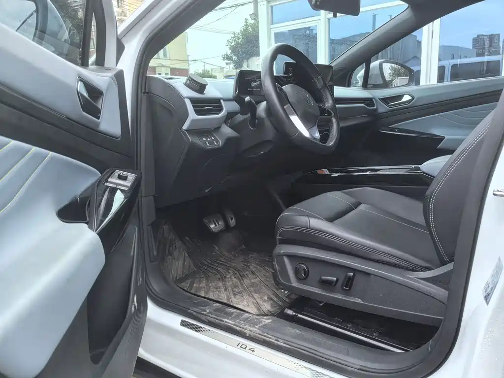 Volkswagen ID.4 X — миниатюра 6