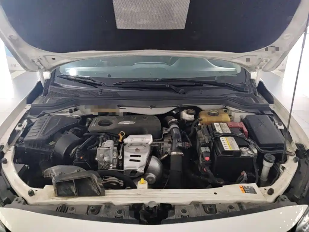 Chevrolet Monza — миниатюра 25