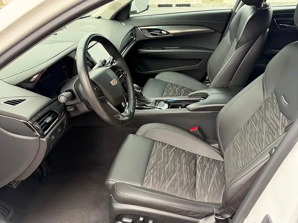 Cadillac ATS-L — миниатюра 3