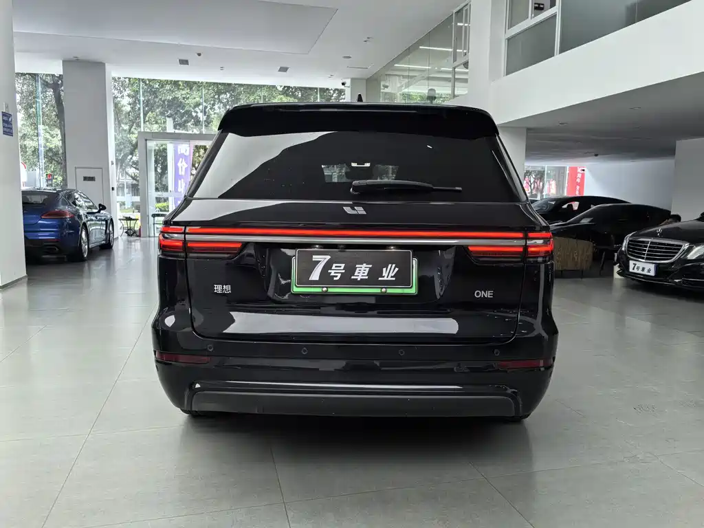Li Auto Li ONE — миниатюра 3