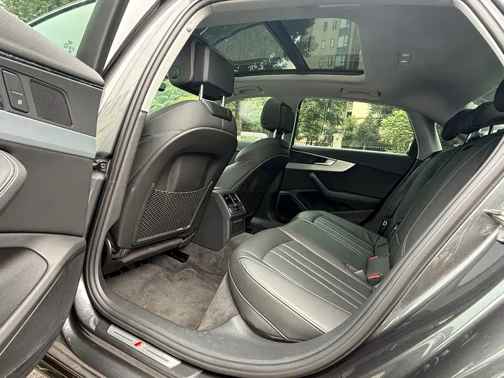 Audi A4L — миниатюра 8