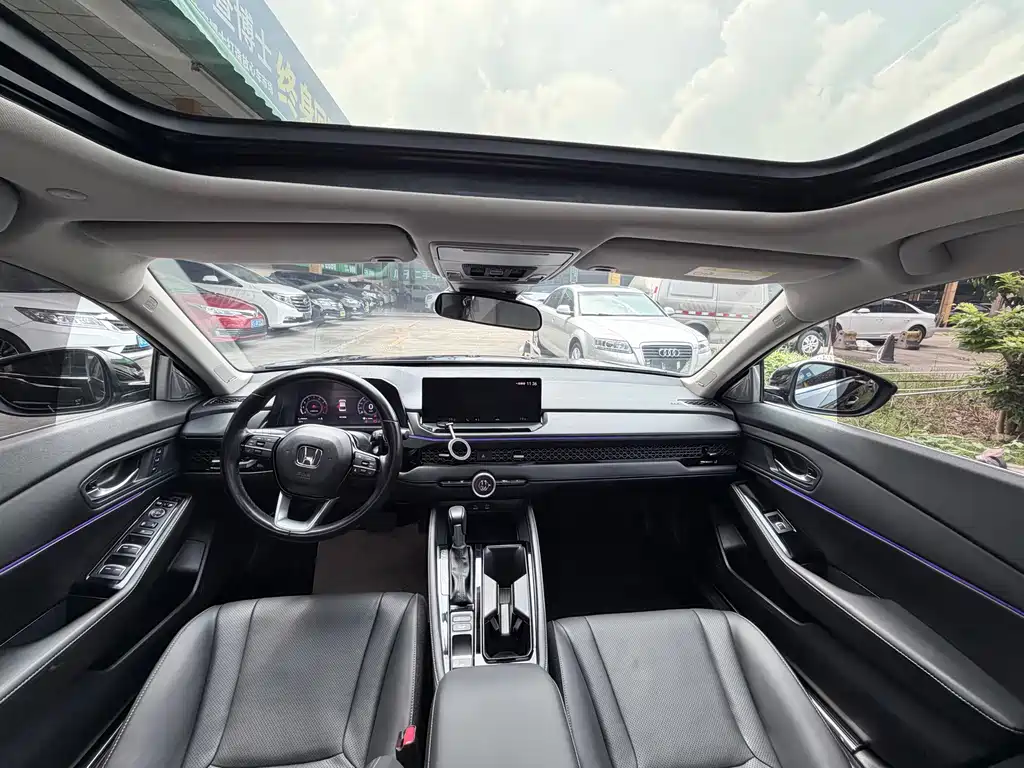 Honda Accord — миниатюра 4
