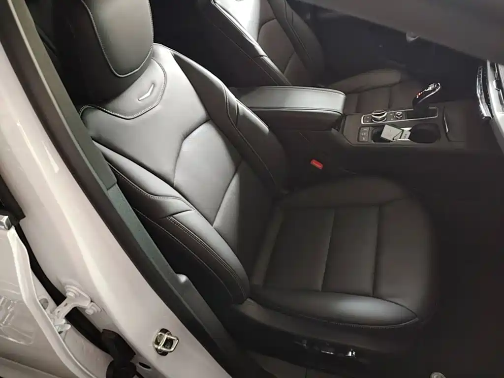 Cadillac XT4 — миниатюра 25