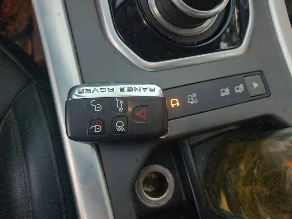 Land Rover Evoque — миниатюра 12