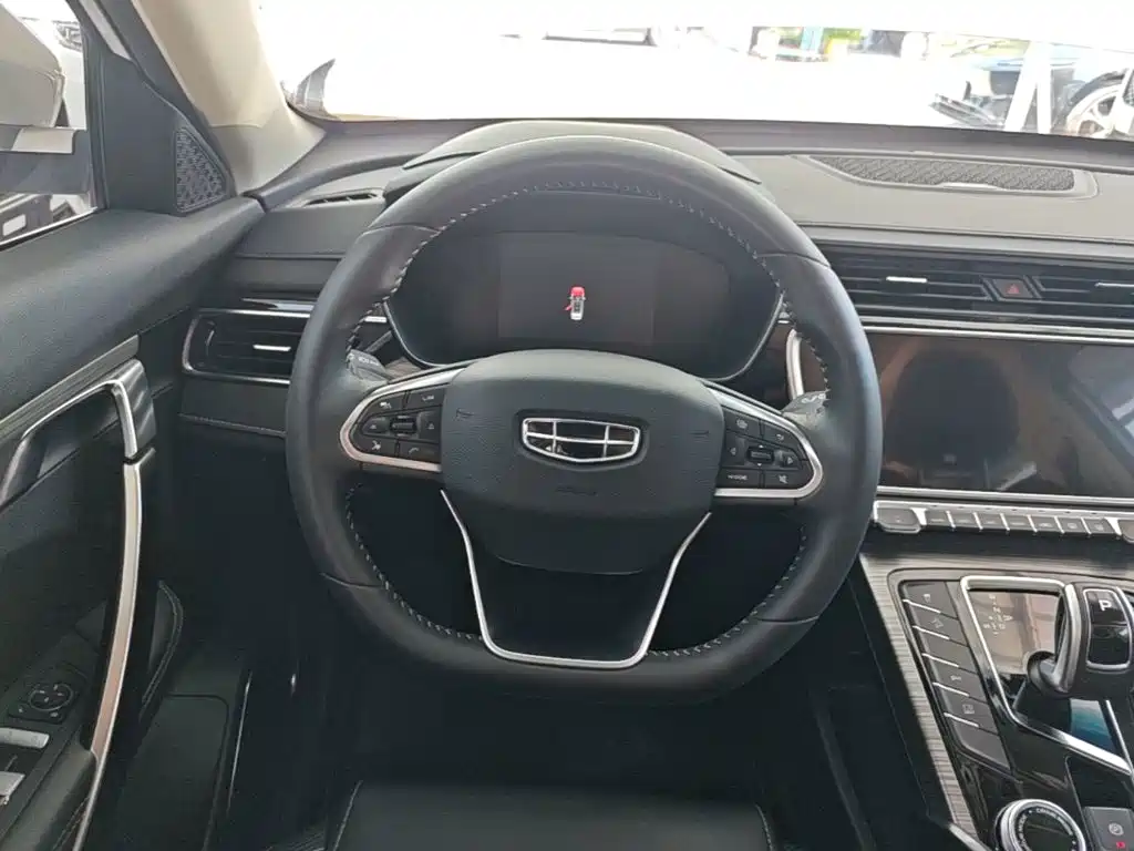 Geely Boyue — миниатюра 11
