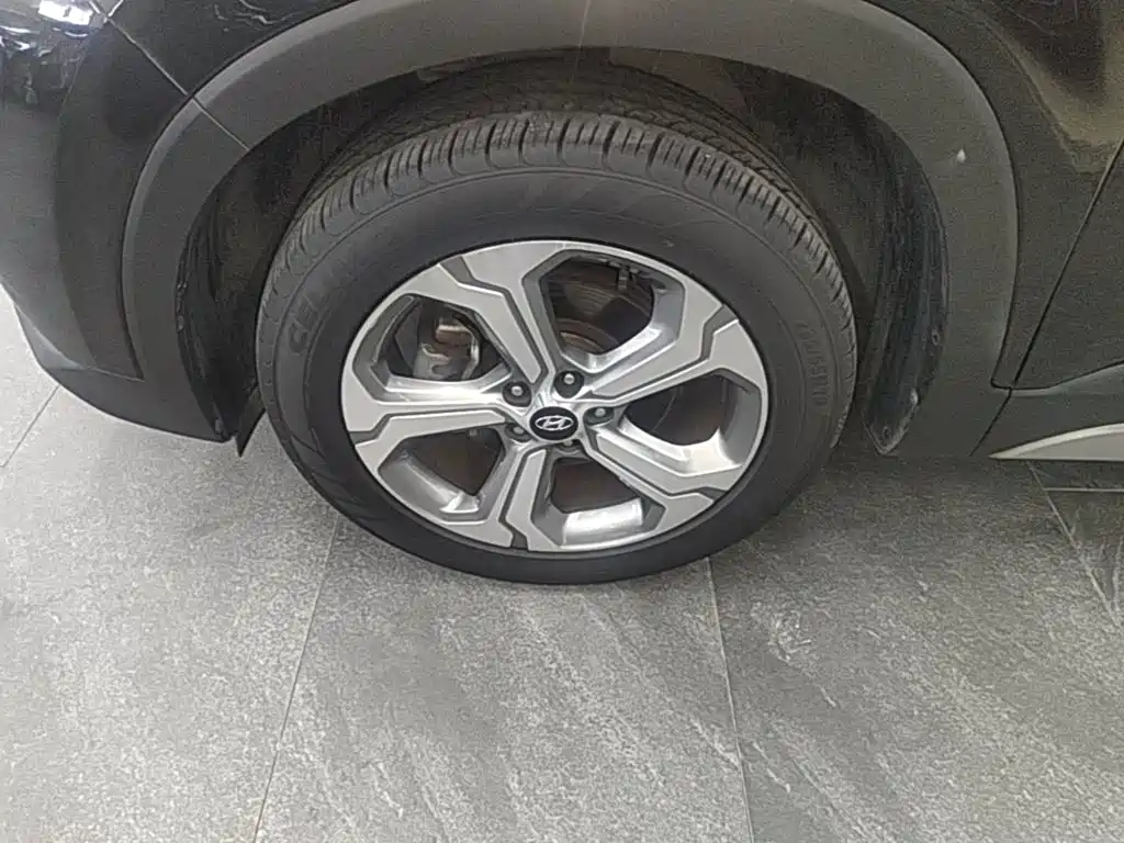 Hyundai Santa Fe — миниатюра 23