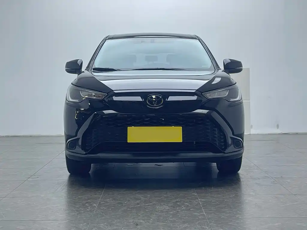 Toyota Frontlander — миниатюра 2