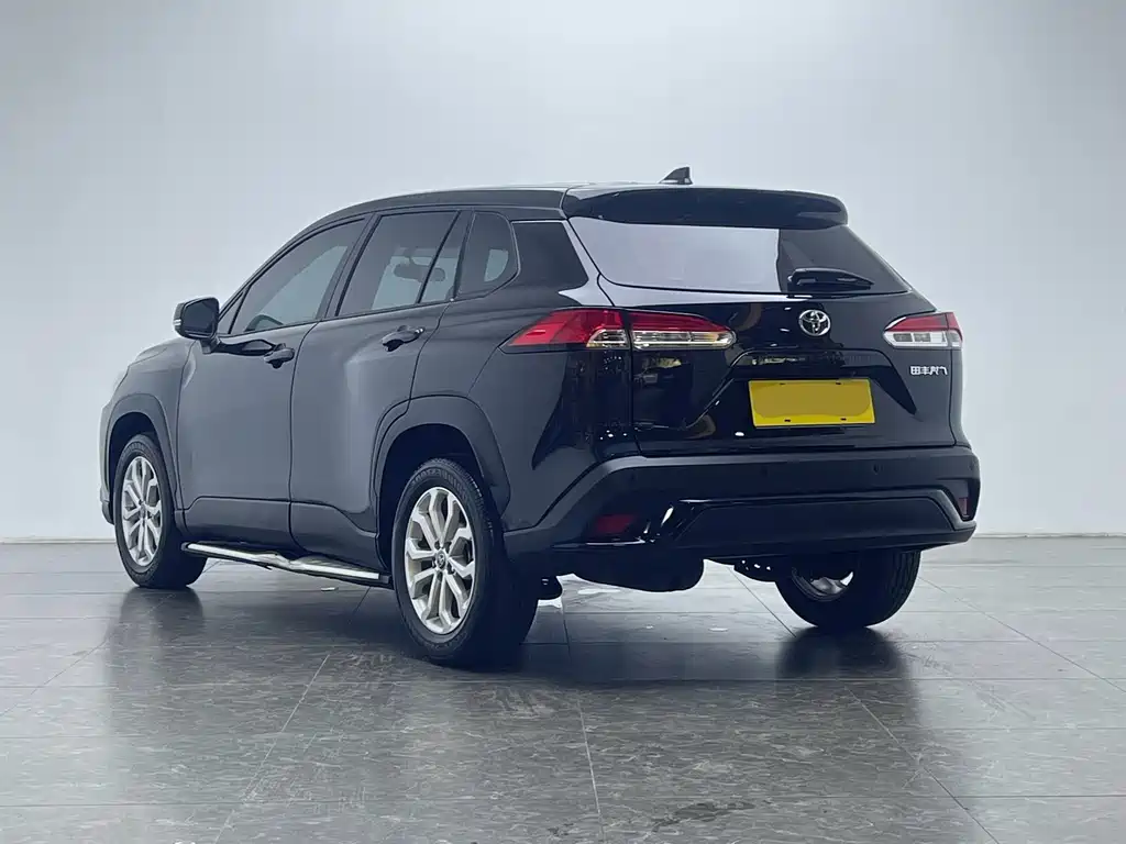 Toyota Frontlander — миниатюра 6