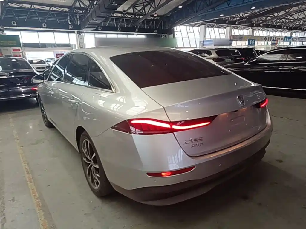 Roewe D7 — миниатюра 5