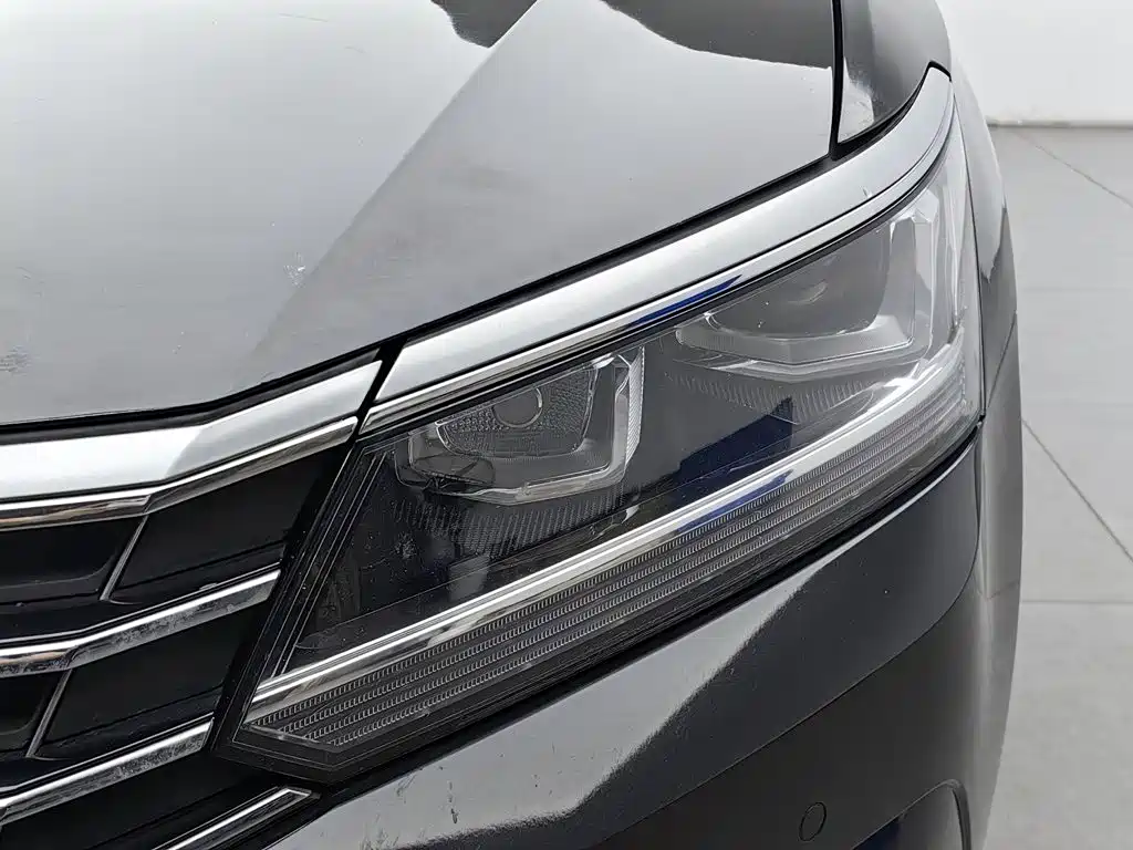 Volkswagen Passat — миниатюра 7
