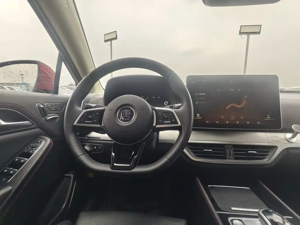BYD Tang New Energy — миниатюра 15