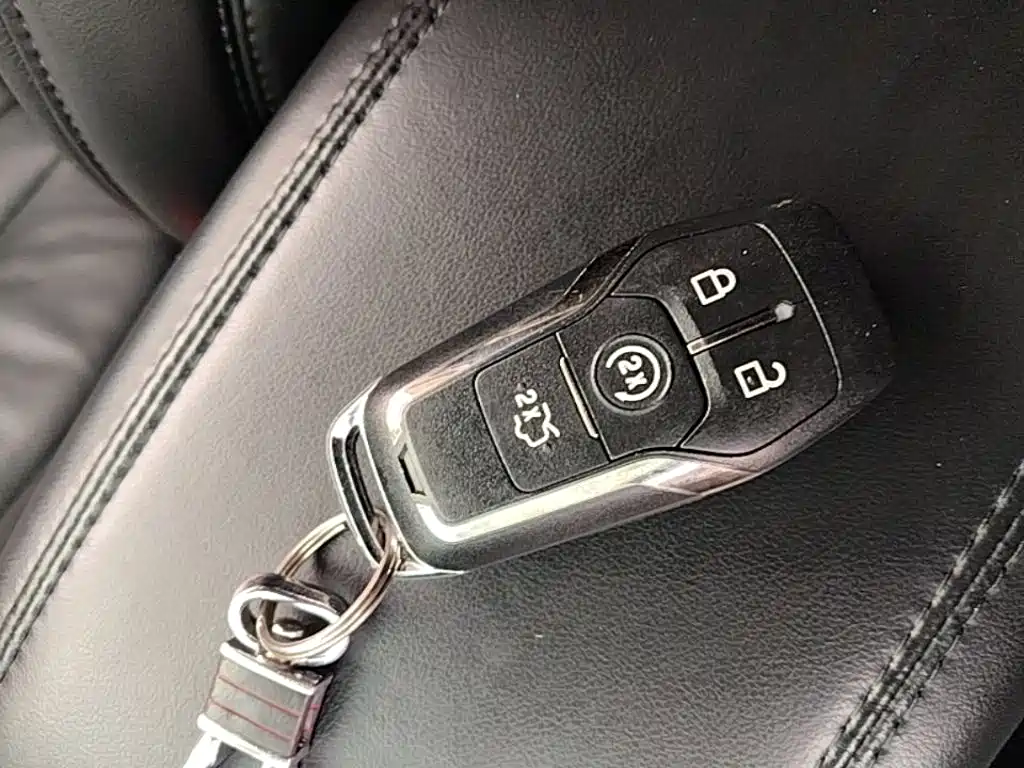 Lincoln MKC — миниатюра 9