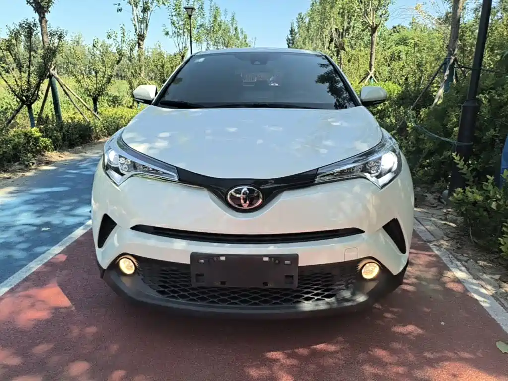 Toyota C-HR — миниатюра 3
