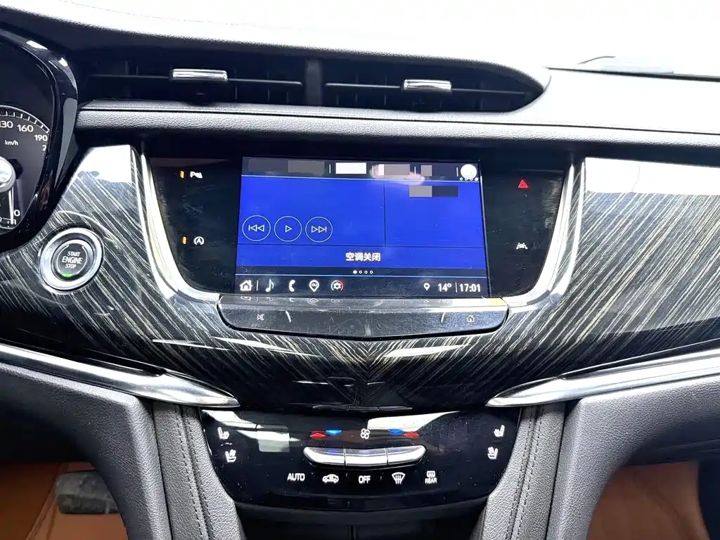 Cadillac XT6 — миниатюра 9