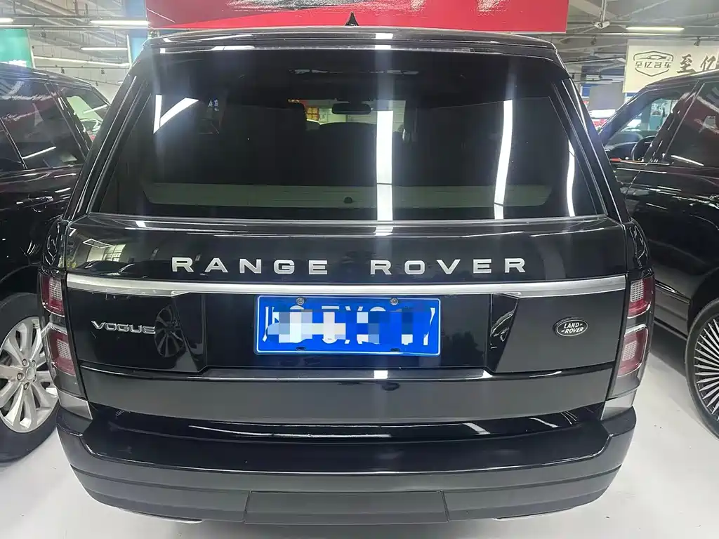 Land Rover Range Rover — миниатюра 11