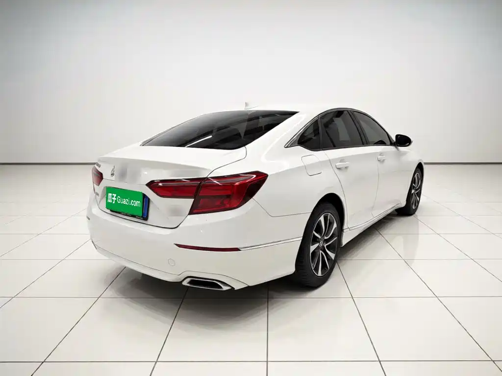 Honda Inspire — миниатюра 6