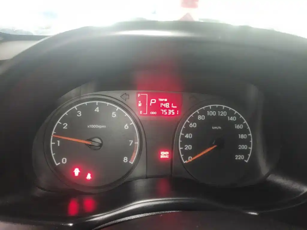 Hyundai Verna — миниатюра 12