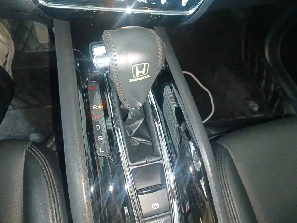 Honda Vezel — миниатюра 14