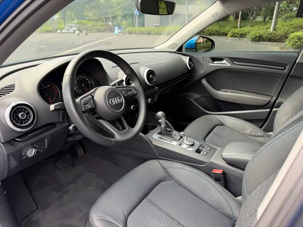 Audi A3 — миниатюра 9