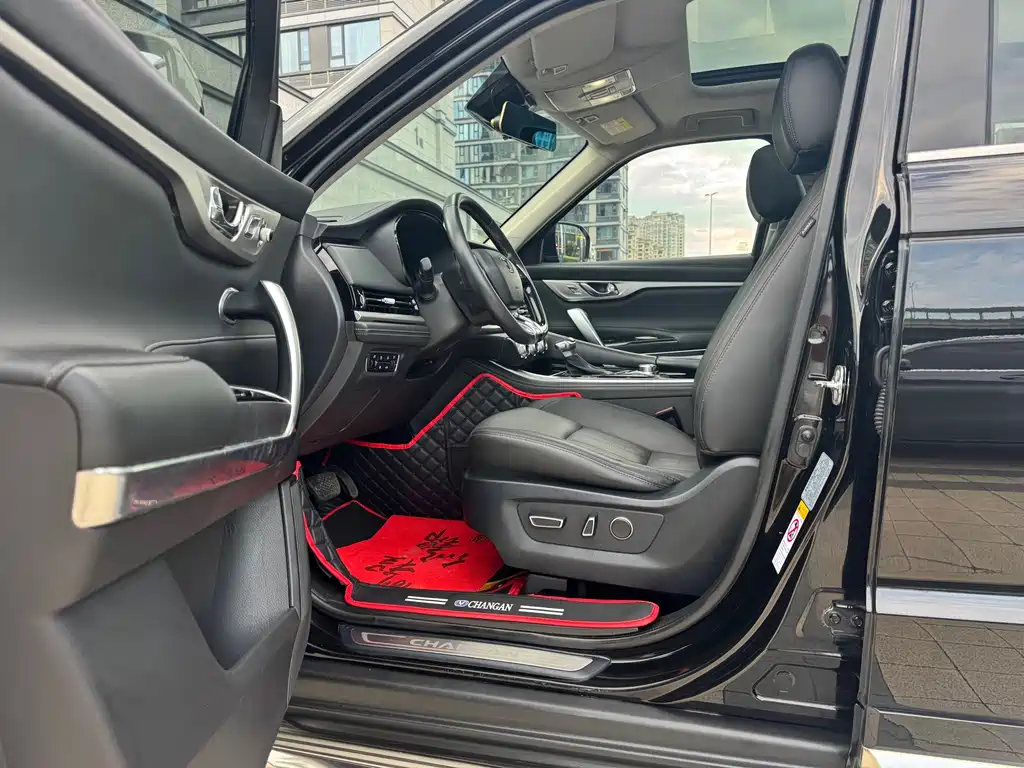 Changan CS95 — миниатюра 6