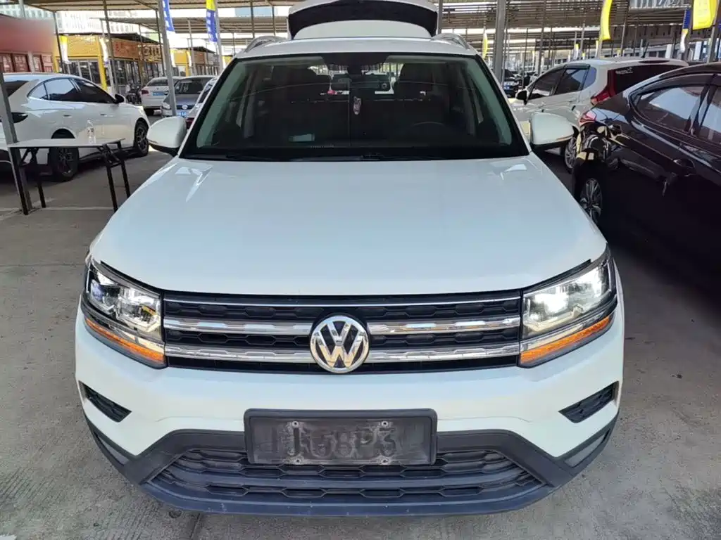 Volkswagen Tharu — миниатюра 3