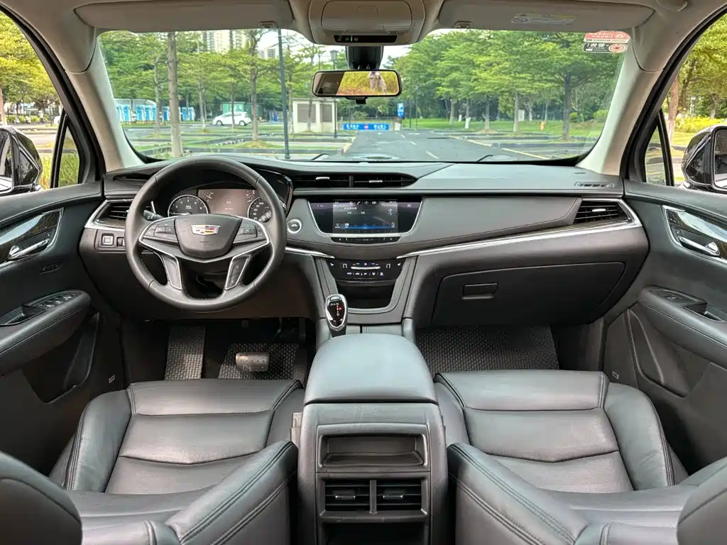 Cadillac XT5 — миниатюра 8