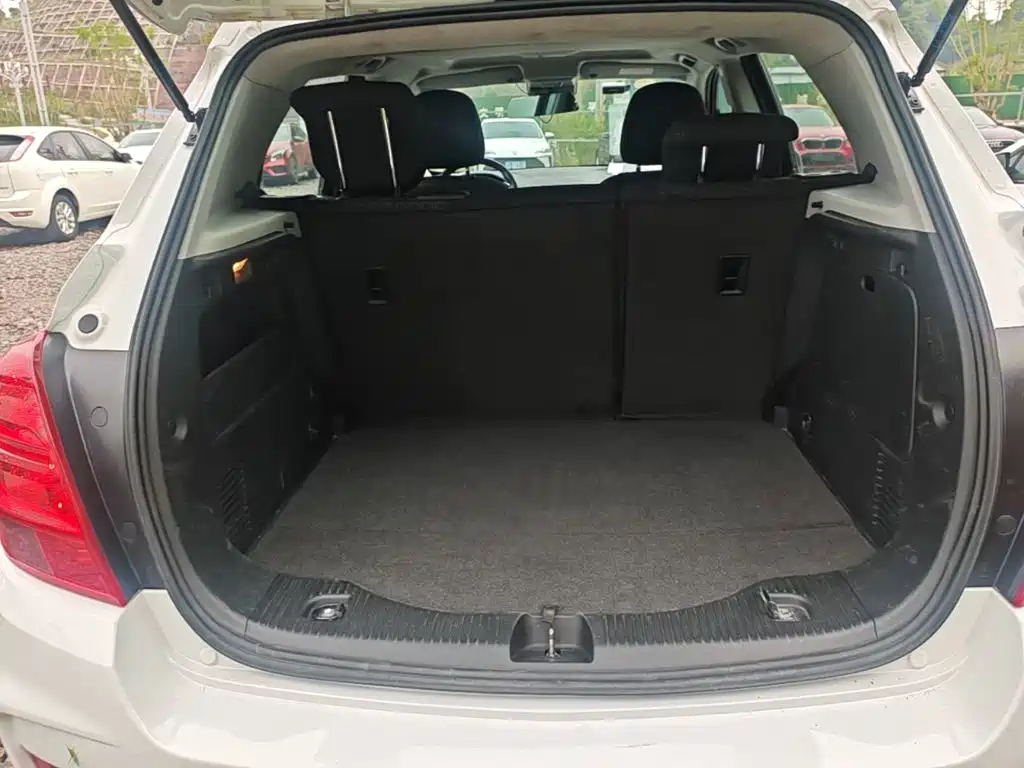 Chevrolet Trax — миниатюра 19