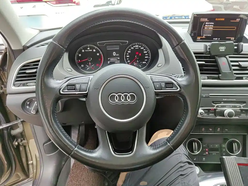 Audi Q3 — миниатюра 11
