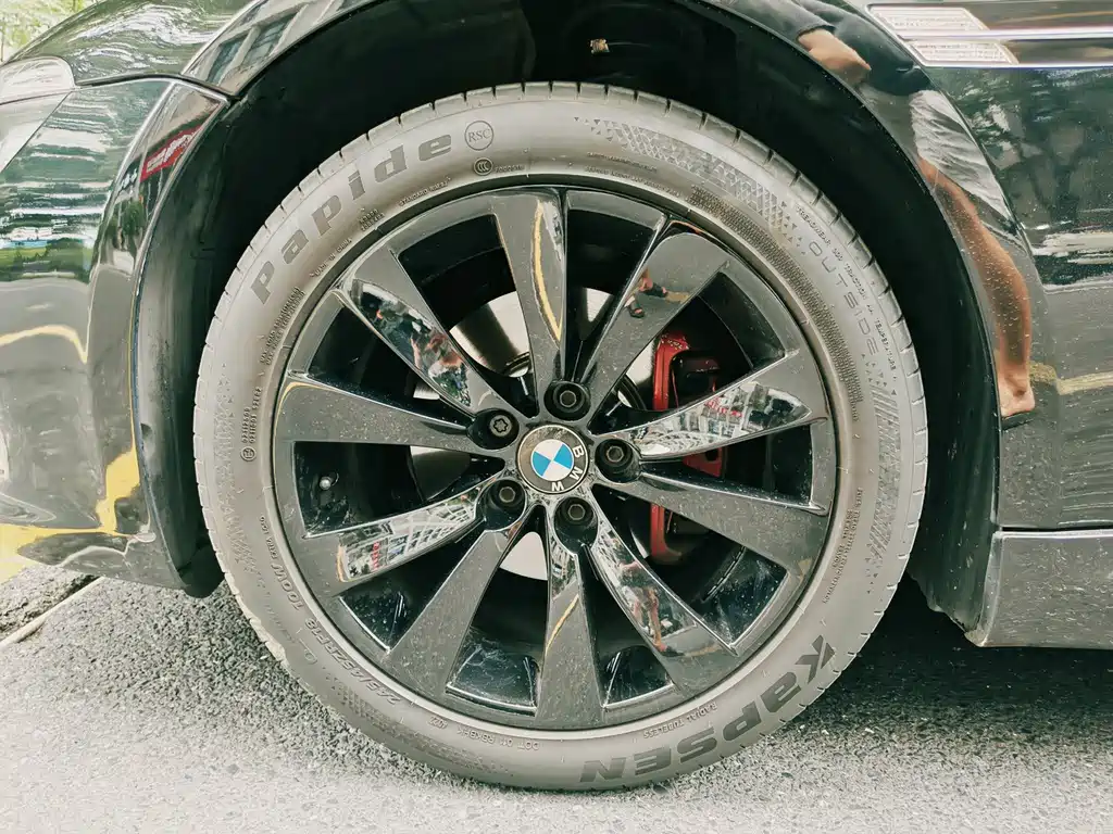 BMW 6 Series — миниатюра 8